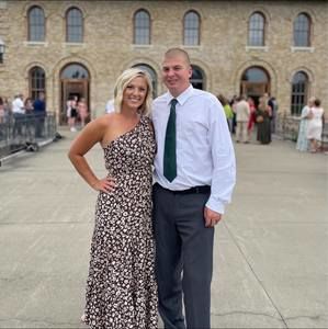 Meet your Posher, Holly